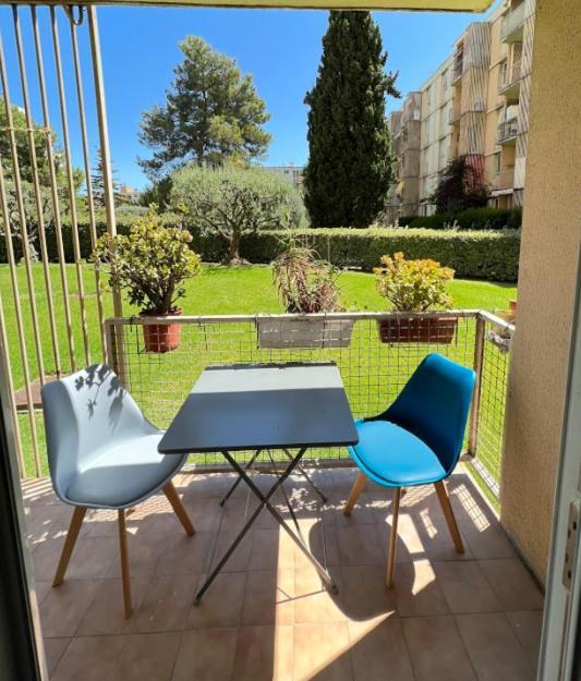 Apartement 20 Mins From The Beach Nice